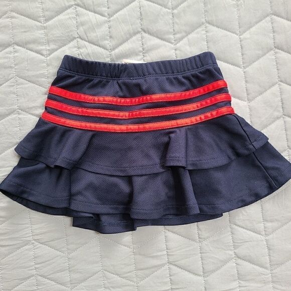 Adidas kids skort   - Picture 2 of 7